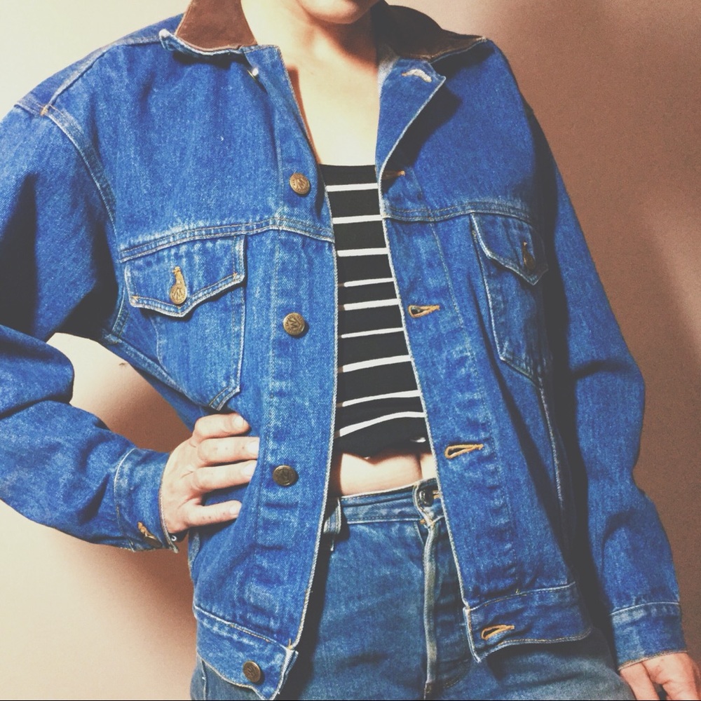 Vtg Marlboro Denim Jacket | Leather Trim | *rare*